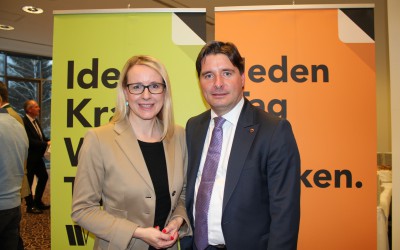 Wirtschaftsbund-Bezirksobmann Peter Seiwald zeigt sich erfreut dass die St. Johannerin Margarete Schramböck wieder als Ministerin ihre Stimme für die Wirtschaft erhebt.