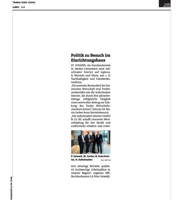 Politik zu Besuch im Einrichtungshaus